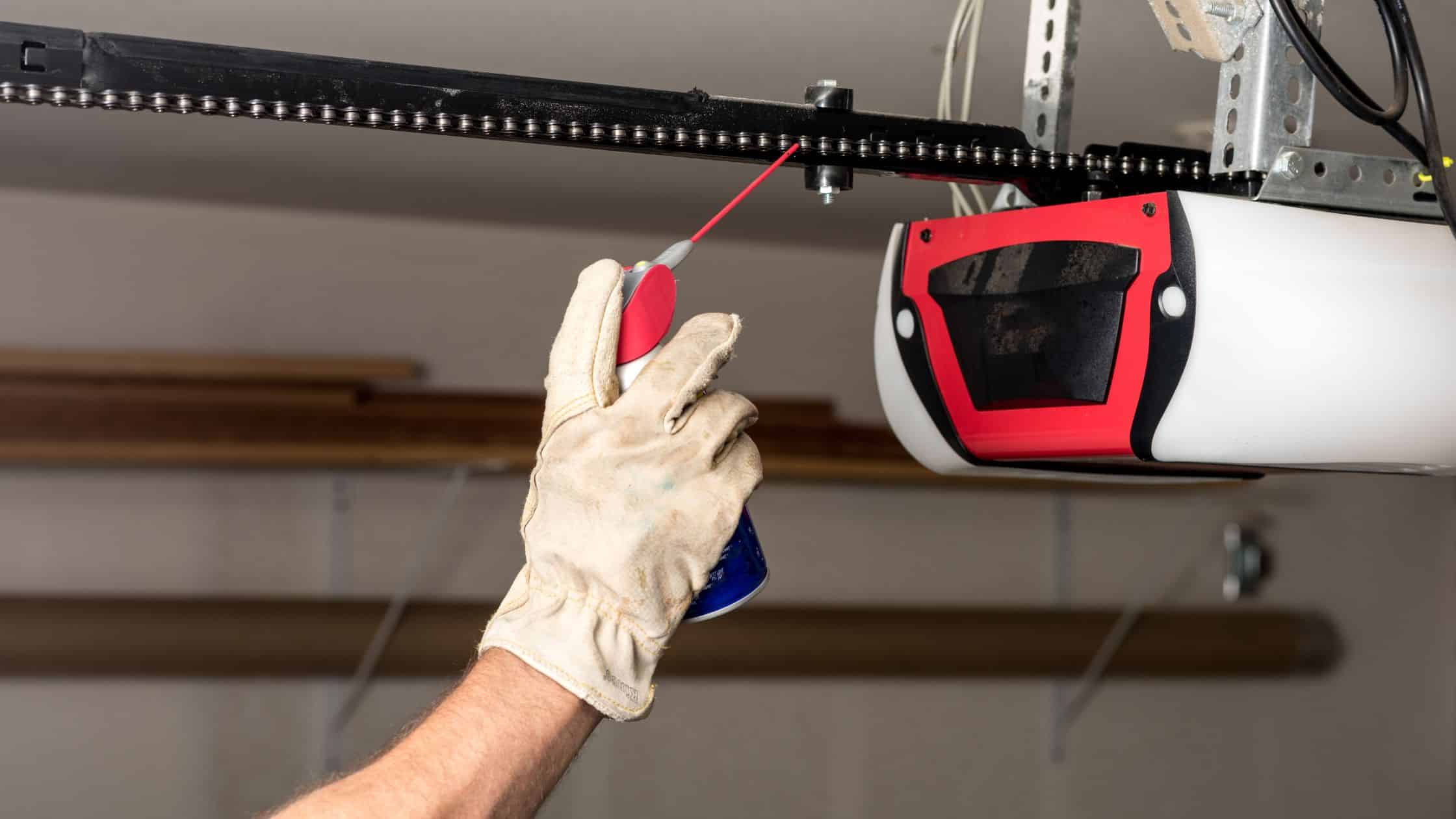 Read more about the article DIY vs Professional: A Comprehensive Guide to Garage Door Repair