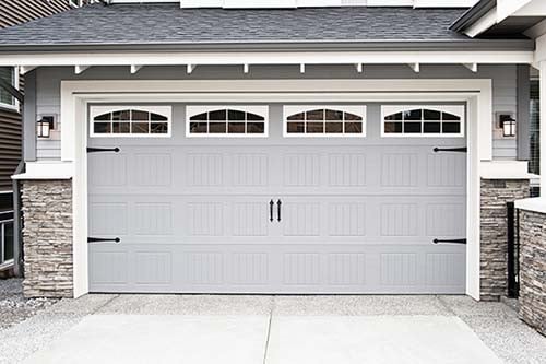 Read more about the article Top-Rated Garage Door Installer Fairview Shores FL
