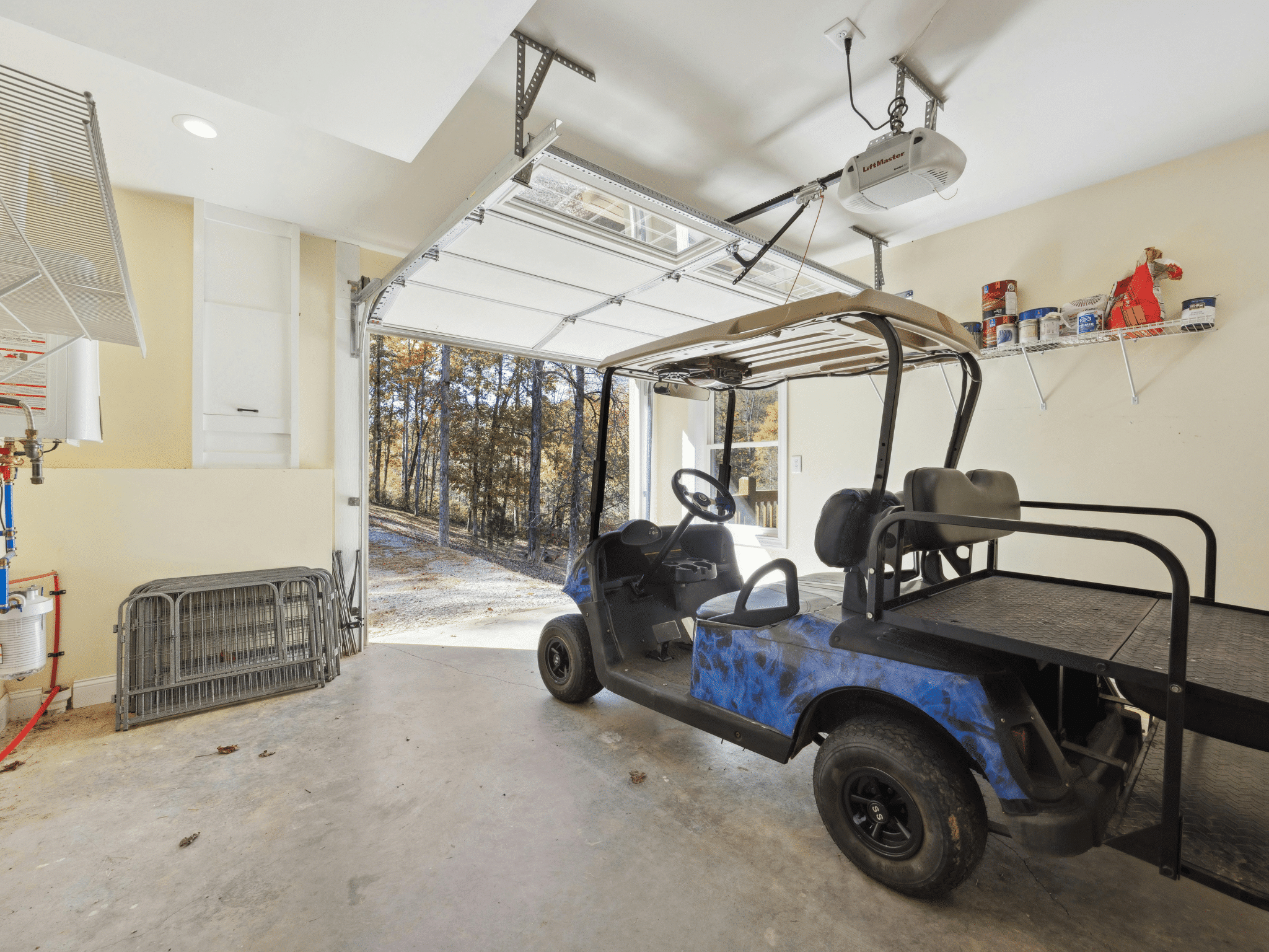 Read more about the article Horizon West Garage Door Opener Services by Local Experts